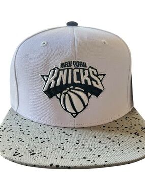 Mitchell & Ness York Knicks Cement Top Snapback